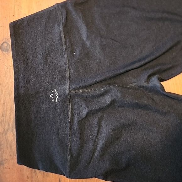 Beyond Yoga Pisces Zodiac Leggings - Picture 3 of 5